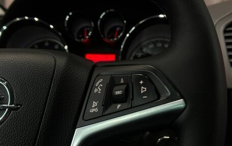 Opel Insignia II рестайлинг, 2013 год, 979 999 рублей, 14 фотография