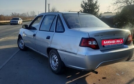 Daewoo Nexia I рестайлинг, 2012 год, 115 000 рублей, 4 фотография