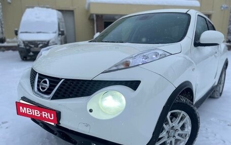 Nissan Juke II, 2011 год, 810 000 рублей, 8 фотография