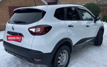 Renault Kaptur I рестайлинг, 2018 год, 1 250 000 рублей, 4 фотография