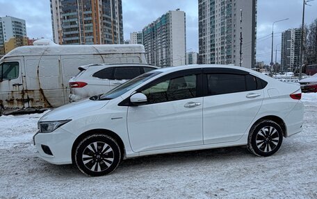 Honda Grace I, 2017 год, 1 530 000 рублей, 3 фотография