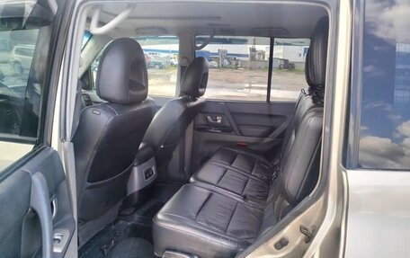 Mitsubishi Pajero III рестайлинг, 2004 год, 1 100 000 рублей, 7 фотография