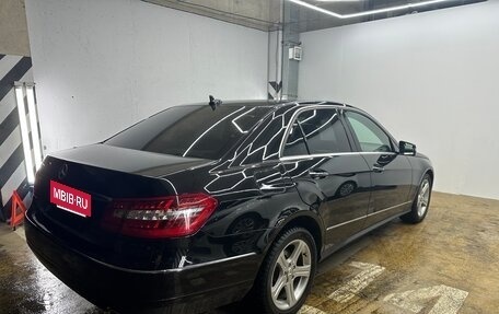 Mercedes-Benz E-Класс, 2010 год, 1 950 000 рублей, 5 фотография