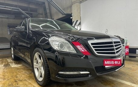 Mercedes-Benz E-Класс, 2010 год, 1 950 000 рублей, 3 фотография