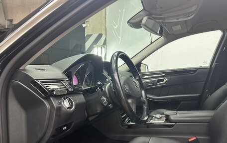 Mercedes-Benz E-Класс, 2010 год, 1 950 000 рублей, 13 фотография