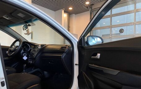 KIA Rio III рестайлинг, 2013 год, 911 000 рублей, 19 фотография