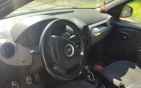 Renault Logan I, 2011 год, 230 000 рублей, 1 фотография