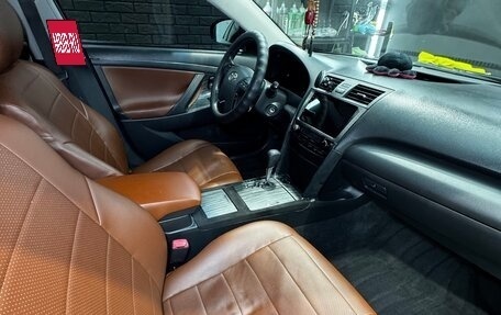 Toyota Camry, 2011 год, 1 400 000 рублей, 10 фотография