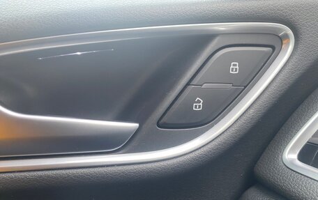 Audi Q3, 2018 год, 3 200 000 рублей, 5 фотография