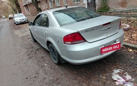 Chrysler Sebring II, 2005 год, 270 000 рублей, 4 фотография