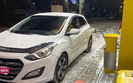 Hyundai i30 II рестайлинг, 2016 год, 1 100 000 рублей, 2 фотография
