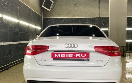 Audi A4, 2013 год, 1 090 000 рублей, 3 фотография