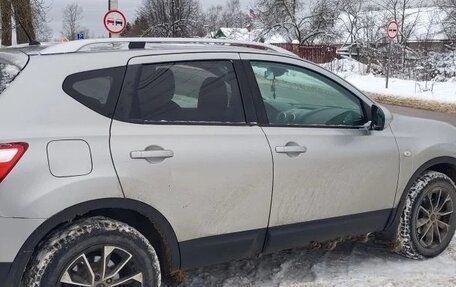Nissan Qashqai, 2010 год, 830 000 рублей, 2 фотография