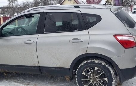 Nissan Qashqai, 2010 год, 830 000 рублей, 6 фотография