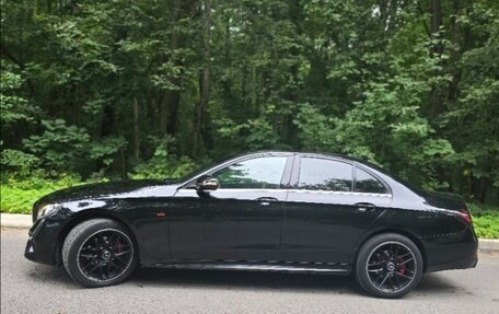 Mercedes-Benz E-Класс, 2016 год, 2 600 000 рублей, 2 фотография