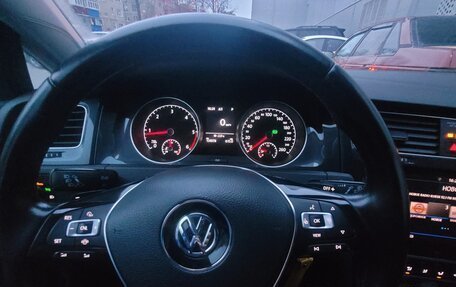 Volkswagen Golf VII, 2018 год, 1 550 000 рублей, 2 фотография