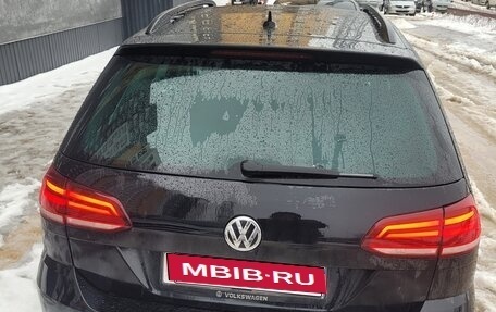 Volkswagen Golf VII, 2018 год, 1 550 000 рублей, 3 фотография