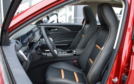 FAW Bestune T77, 2024 год, 2 200 000 рублей, 10 фотография