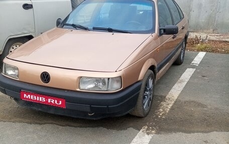Volkswagen Passat B3, 1988 год, 100 000 рублей, 1 фотография