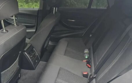 BMW 3 серия, 2018 год, 1 990 000 рублей, 7 фотография