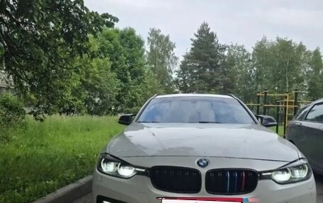BMW 3 серия, 2018 год, 1 990 000 рублей, 11 фотография