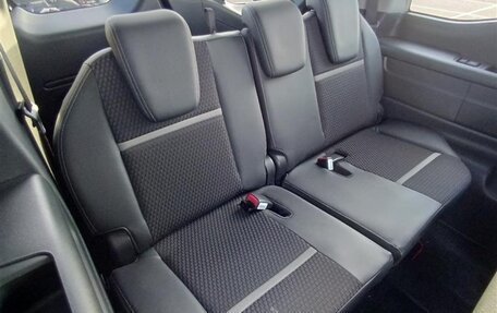 Honda Stepwgn IV, 2015 год, 2 050 000 рублей, 9 фотография