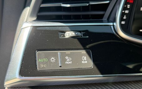 Audi RS Q8 I, 2025 год, 22 300 012 рублей, 10 фотография