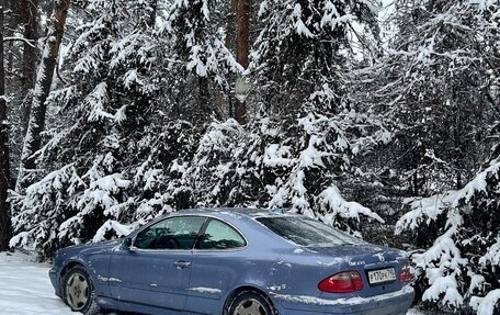 Mercedes-Benz CLK-Класс, 2000 год, 590 000 рублей, 2 фотография