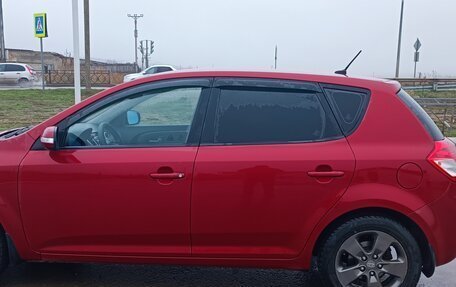 KIA cee'd I рестайлинг, 2010 год, 850 000 рублей, 2 фотография