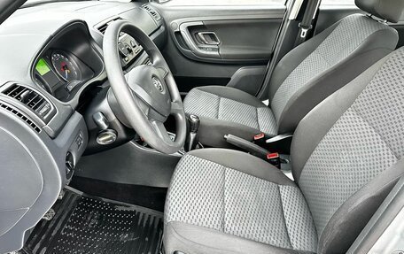 Skoda Fabia II, 2013 год, 700 000 рублей, 10 фотография