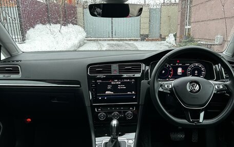 Volkswagen Golf VII, 2017 год, 1 600 000 рублей, 15 фотография