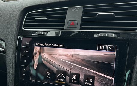 Volkswagen Golf VII, 2017 год, 1 600 000 рублей, 17 фотография