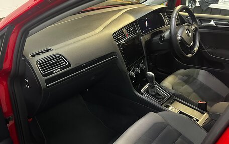 Volkswagen Golf VII, 2017 год, 1 600 000 рублей, 22 фотография