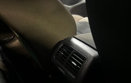 Volkswagen Golf VII, 2017 год, 1 600 000 рублей, 24 фотография