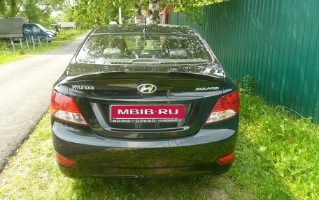 Hyundai Solaris II рестайлинг, 2013 год, 520 000 рублей, 2 фотография