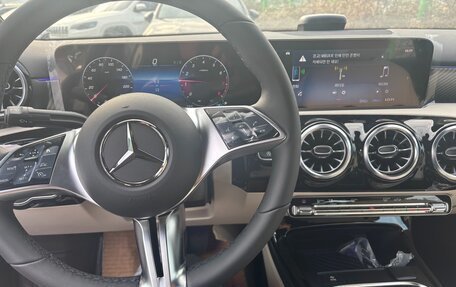 Mercedes-Benz A-Класс, 2025 год, 3 600 013 рублей, 5 фотография