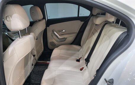 Mercedes-Benz A-Класс, 2023 год, 2 390 013 рублей, 15 фотография