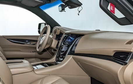 Cadillac Escalade IV, 2019 год, 4 950 000 рублей, 13 фотография