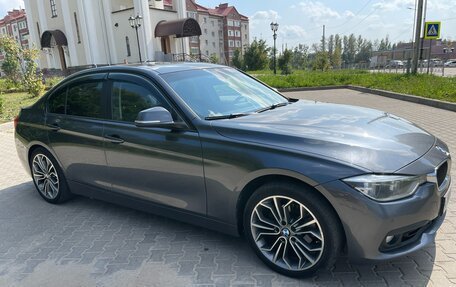 BMW 3 серия, 2016 год, 1 860 000 рублей, 2 фотография