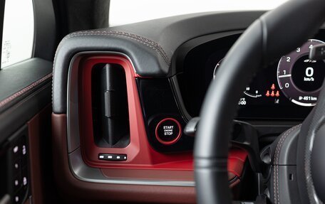 Porsche Cayenne III, 2025 год, 27 490 000 рублей, 14 фотография