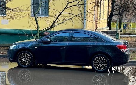 Chevrolet Cruze II, 2010 год, 650 000 рублей, 1 фотография