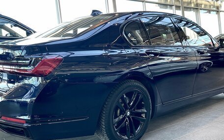 BMW 7 серия, 2019 год, 6 325 000 рублей, 10 фотография