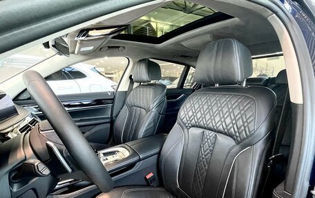 BMW 7 серия, 2019 год, 6 325 000 рублей, 19 фотография