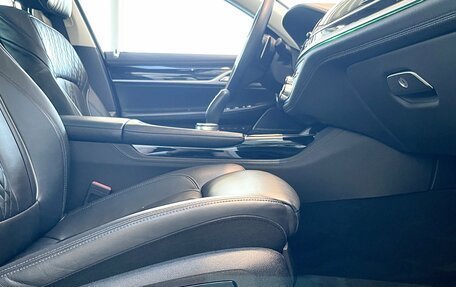 BMW 7 серия, 2019 год, 6 325 000 рублей, 28 фотография