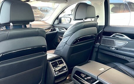 BMW 7 серия, 2019 год, 6 325 000 рублей, 35 фотография