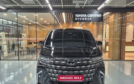Toyota Alphard, 2025 год, 10 790 099 рублей, 2 фотография