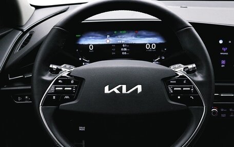 KIA Niro, 2023 год, 1 940 013 рублей, 8 фотография