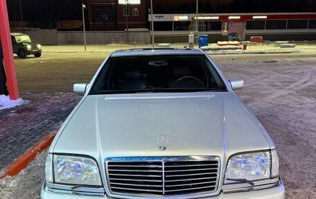 Mercedes-Benz S-Класс, 1996 год, 1 300 000 рублей, 1 фотография