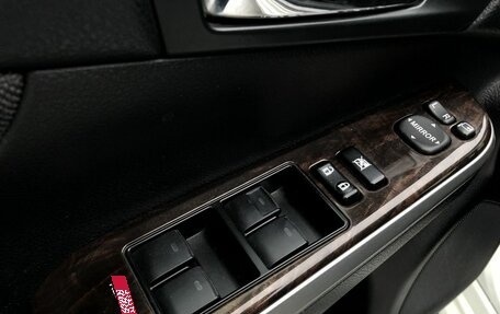 Toyota Camry, 2016 год, 2 050 000 рублей, 13 фотография