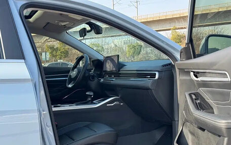 Geely Emgrand, 2023 год, 950 013 рублей, 14 фотография